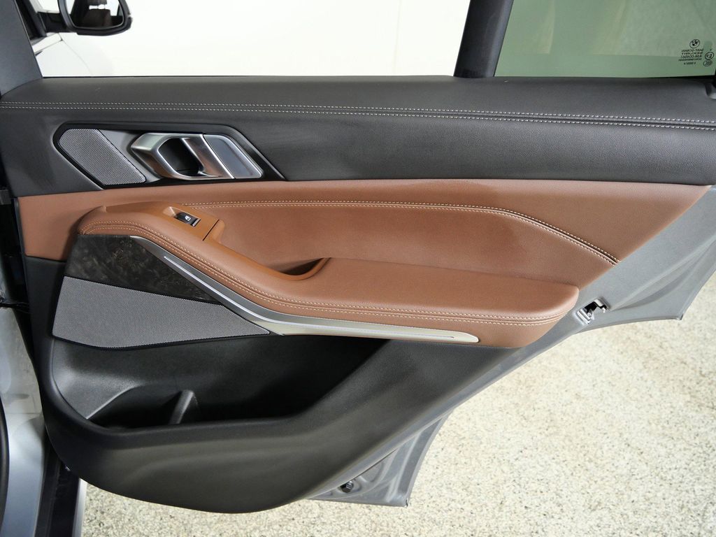 Thumbnail: 2026 BMW X5 - 25