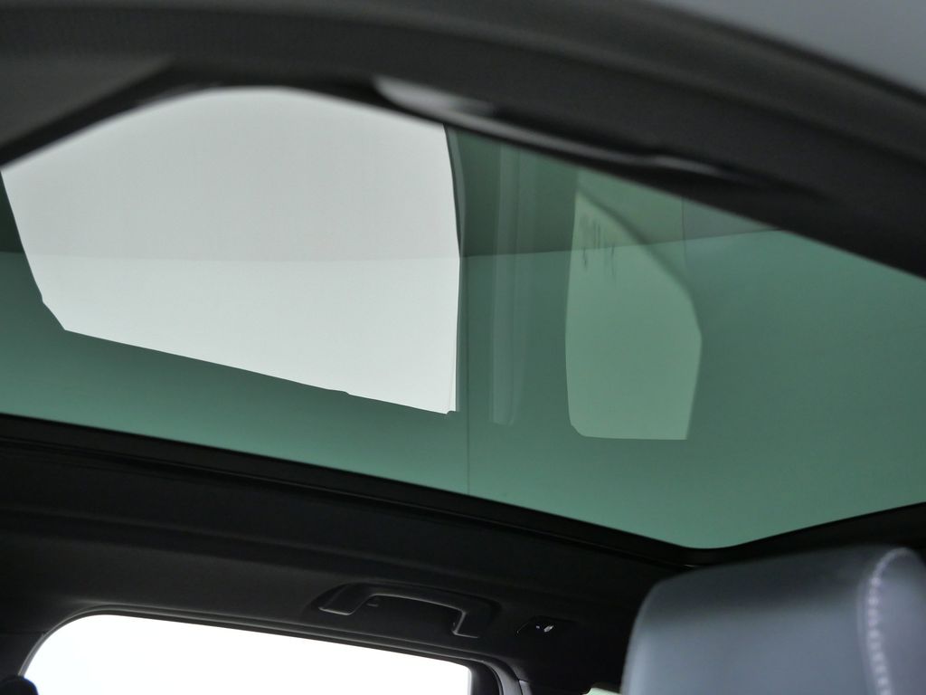 Thumbnail: 2026 BMW X3 - 19