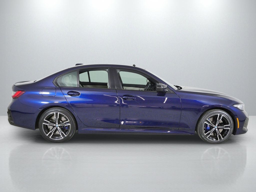 Thumbnail: 2023 BMW 3 Series - 10