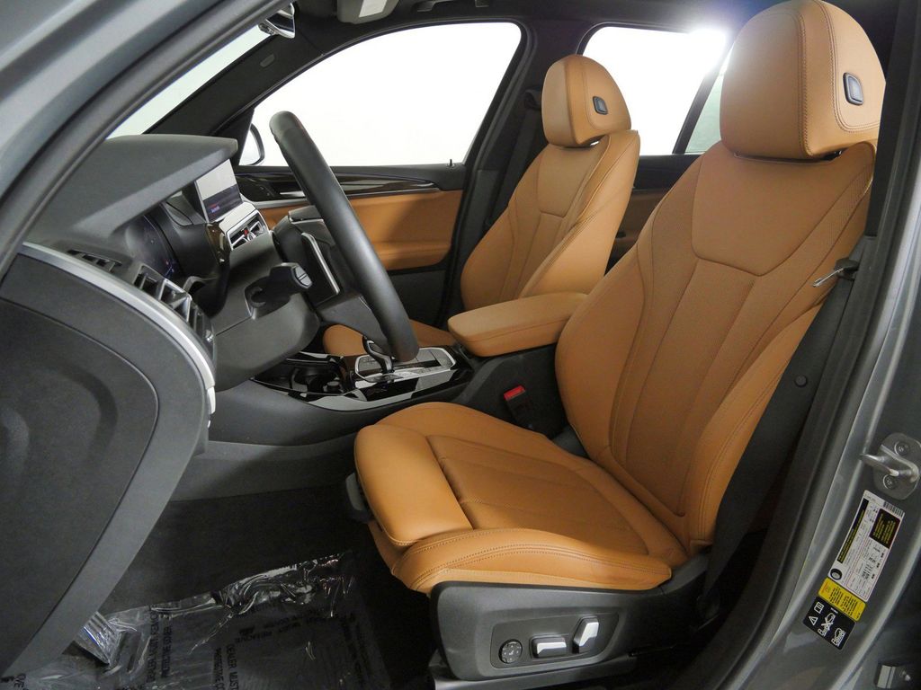 Thumbnail: 2023 BMW X3 - 34