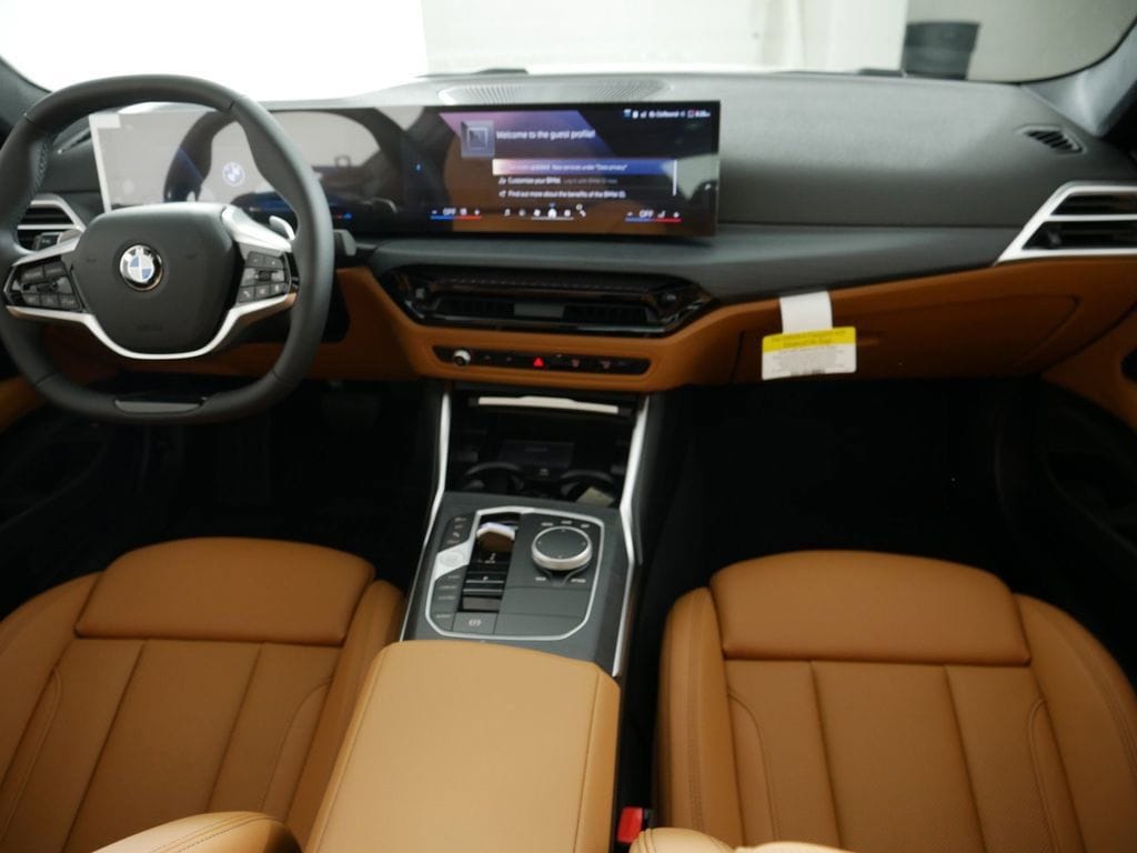 Thumbnail: 2025 BMW 4 Series - 8