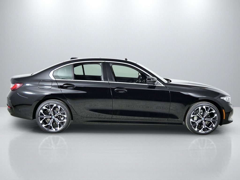 Thumbnail: 2026 BMW 3 Series - 8