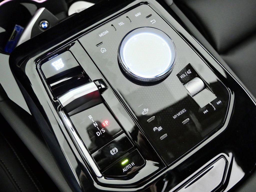 Thumbnail: 2026 BMW 5 Series - 46