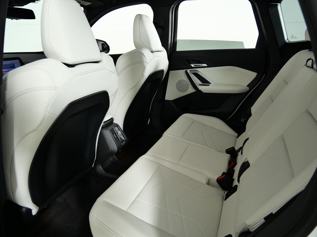 Thumbnail: 2026 BMW X1 - 29