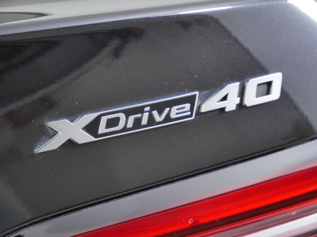 Thumbnail: 2026 BMW i5 - 15