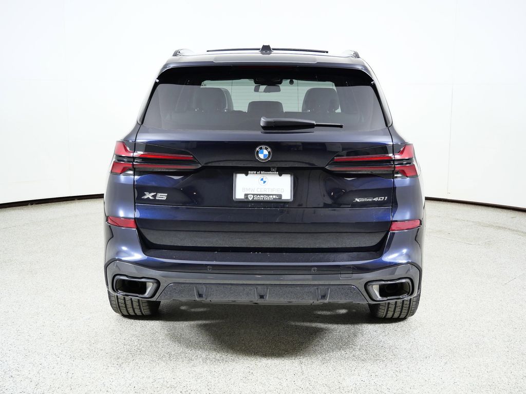 Thumbnail: 2024 BMW X5 - 12