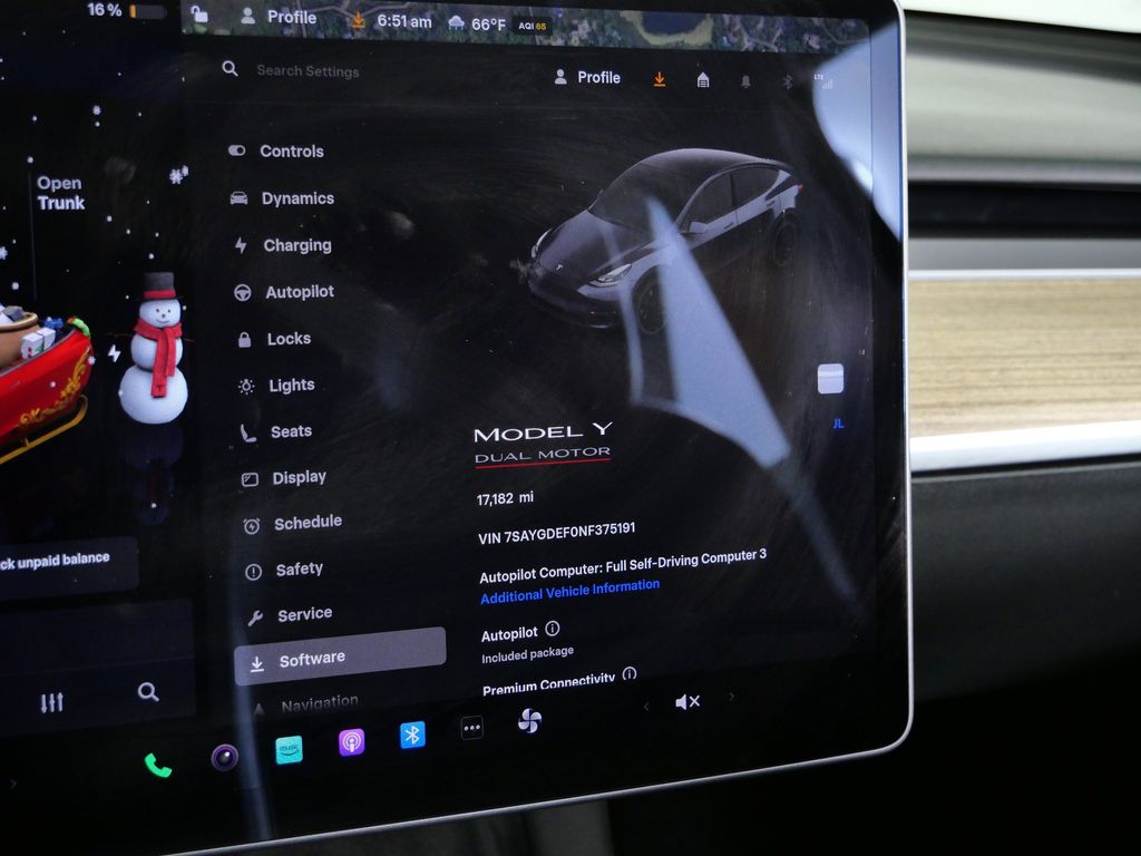 Thumbnail: 2022 Tesla Model Y - 47