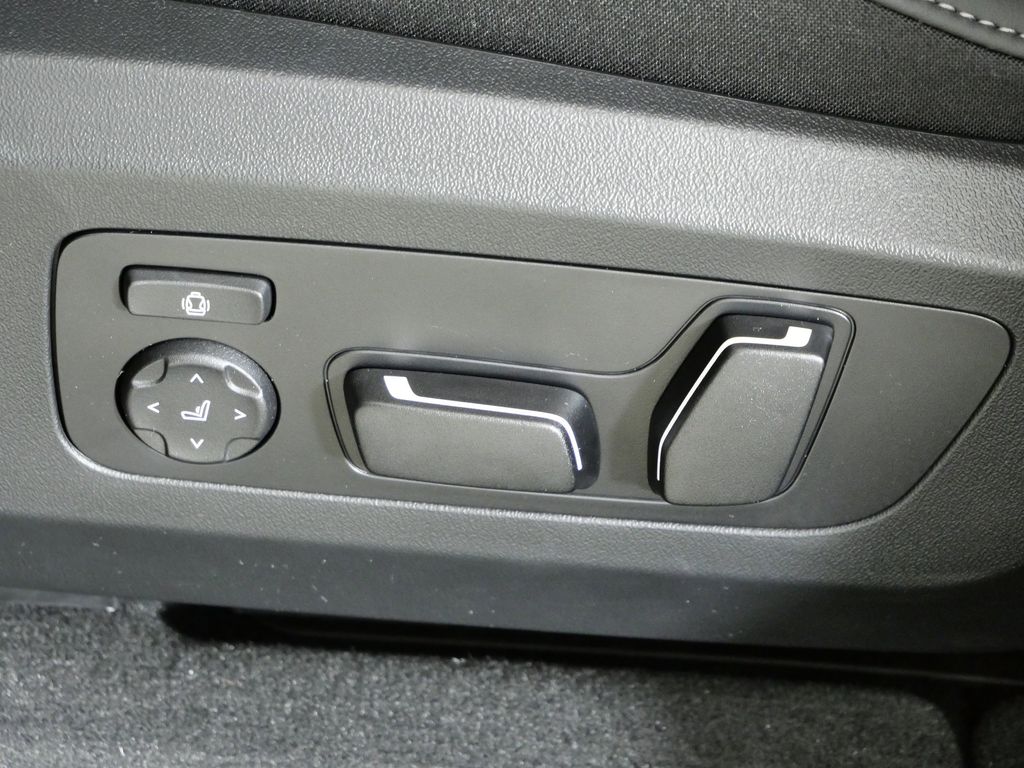 Thumbnail: 2026 BMW X3 - 39