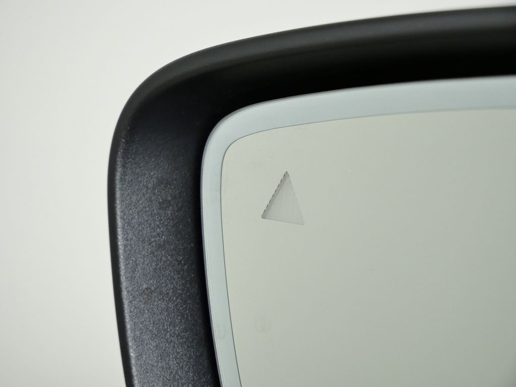 Thumbnail: 2026 BMW 3 Series - 36