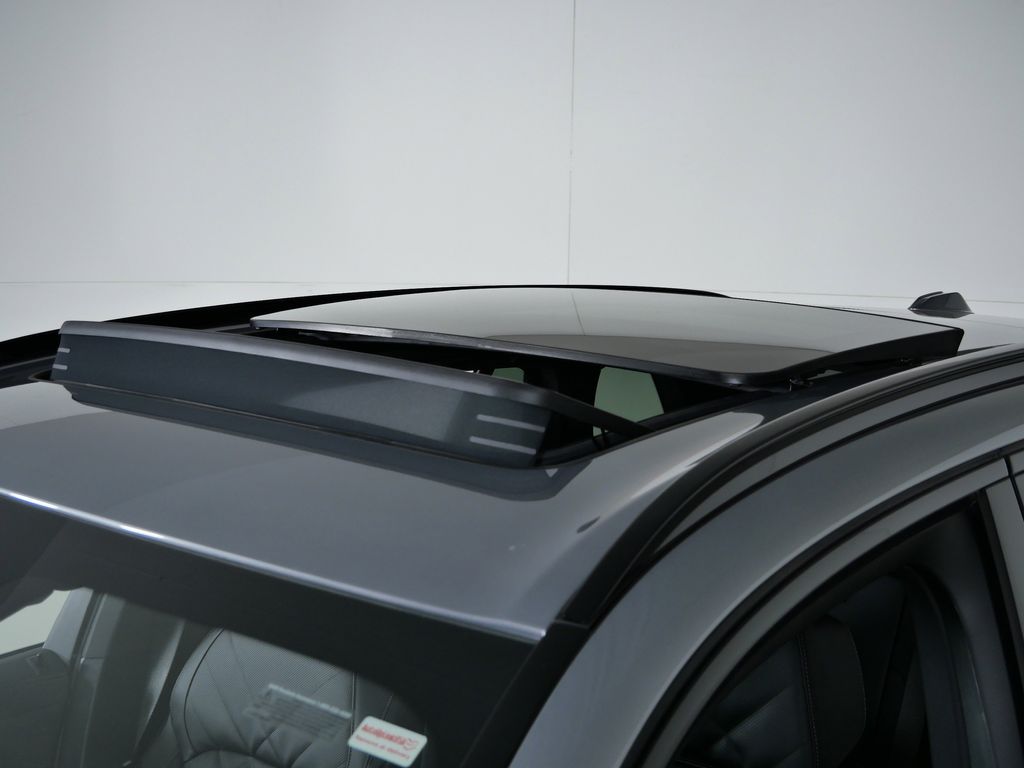 Thumbnail: 2026 BMW X5 - 18