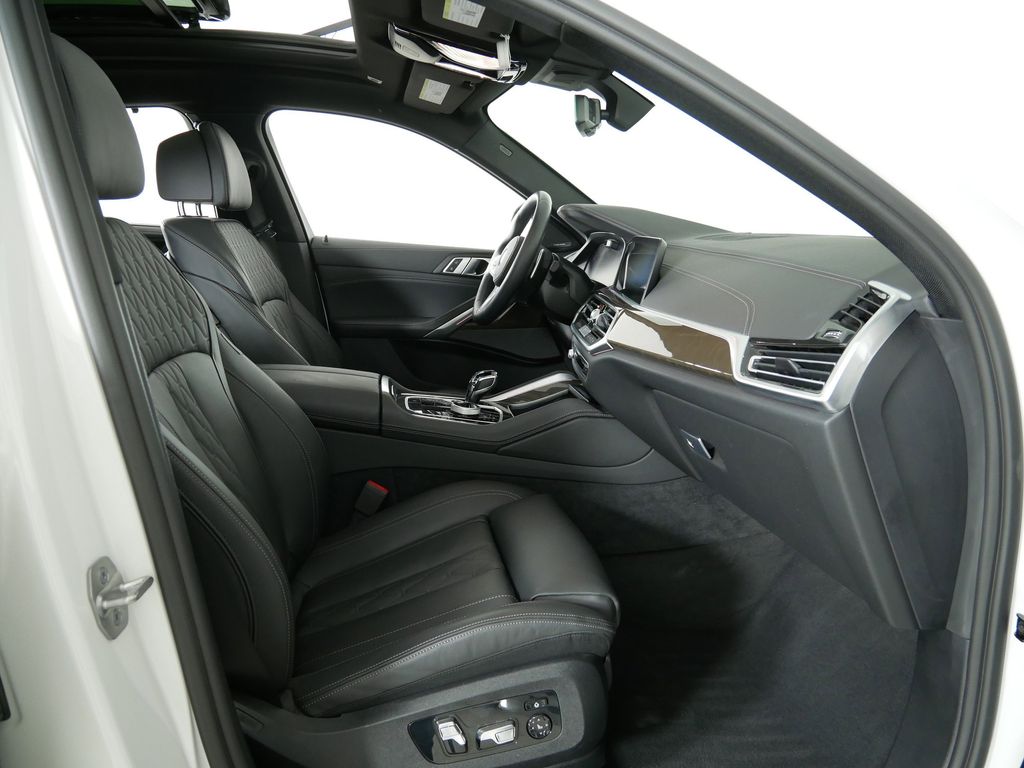 2023 BMW X6 xDrive40i 24