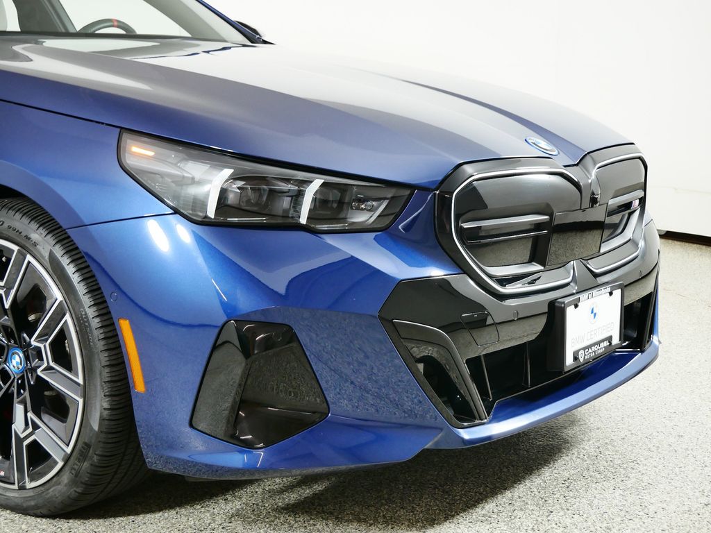 Thumbnail: 2024 BMW i5 - 4
