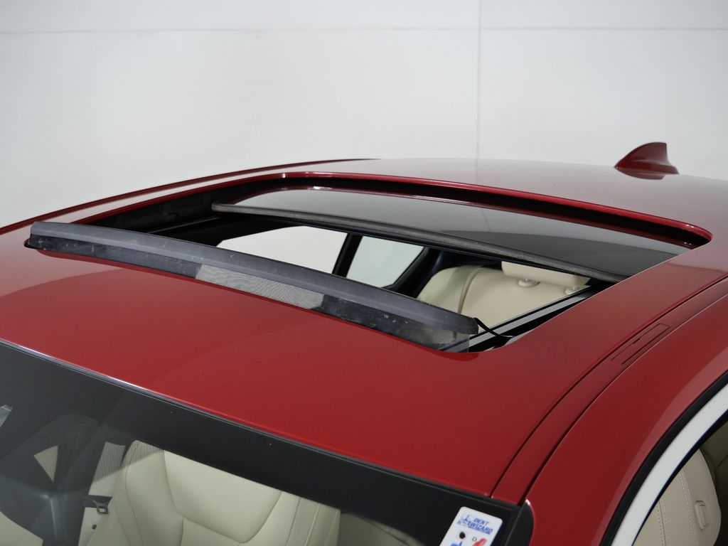 Thumbnail: 2019 BMW 3 Series - 19