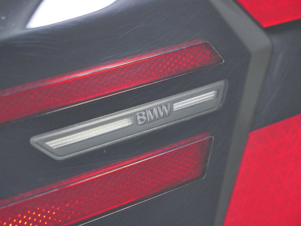 Thumbnail: 2026 BMW X5 - 18