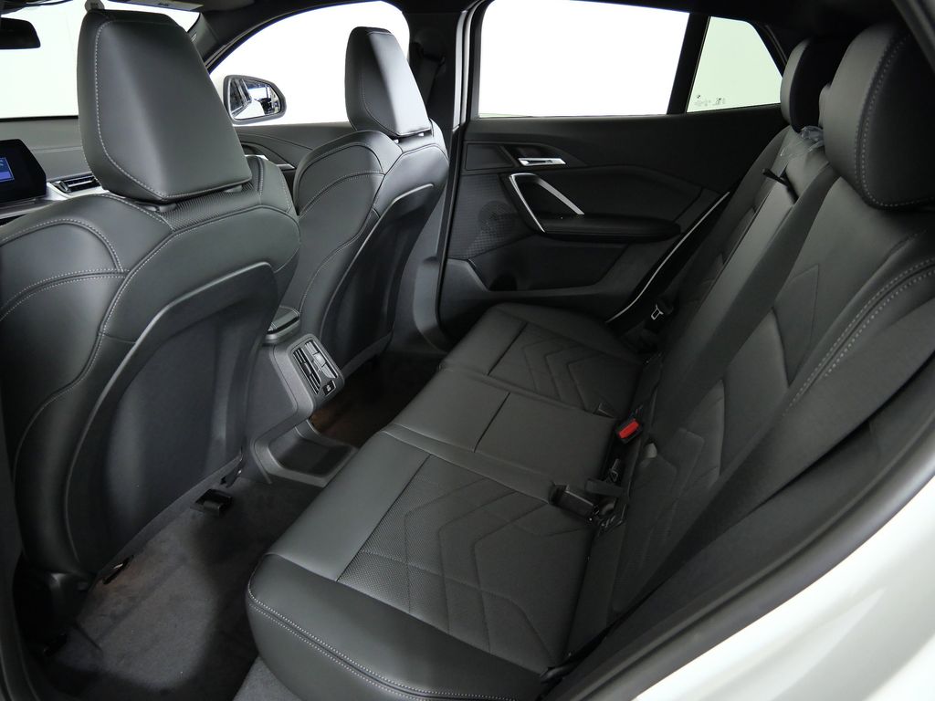 Thumbnail: 2026 BMW X2 - 30