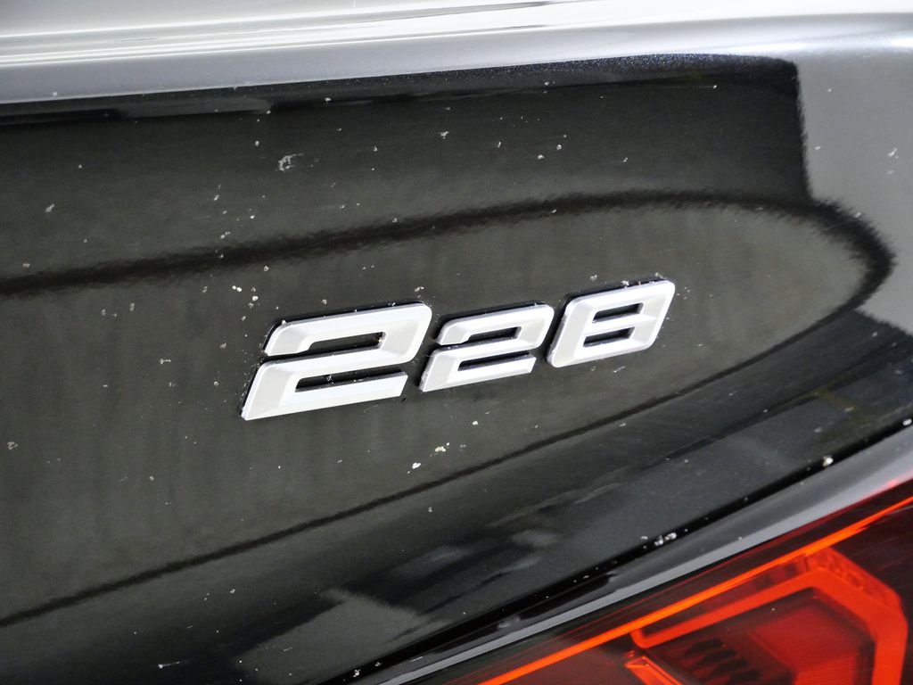 Thumbnail: 2026 BMW 2 Series - 12