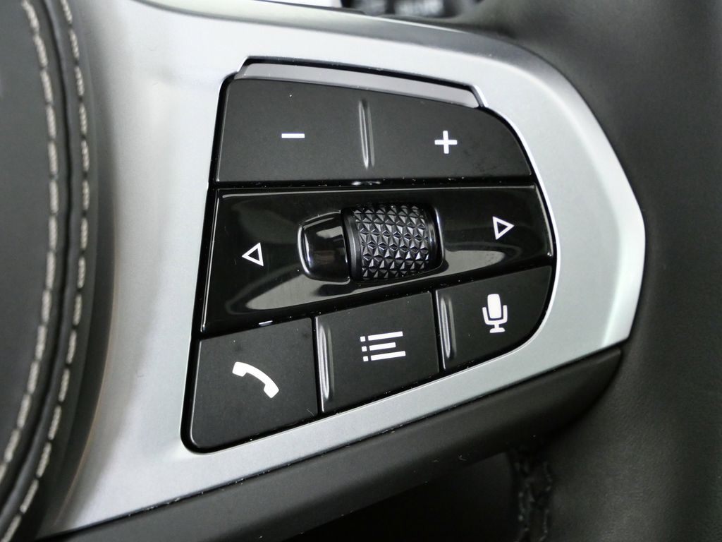 Thumbnail: 2026 BMW X5 - 43