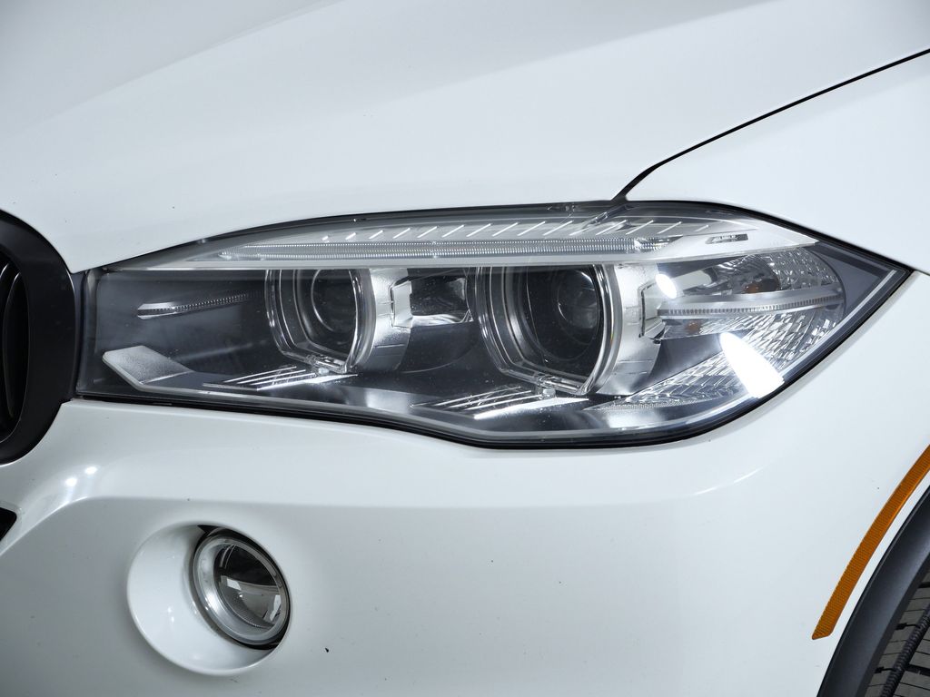 Thumbnail: 2017 BMW X5 - 4