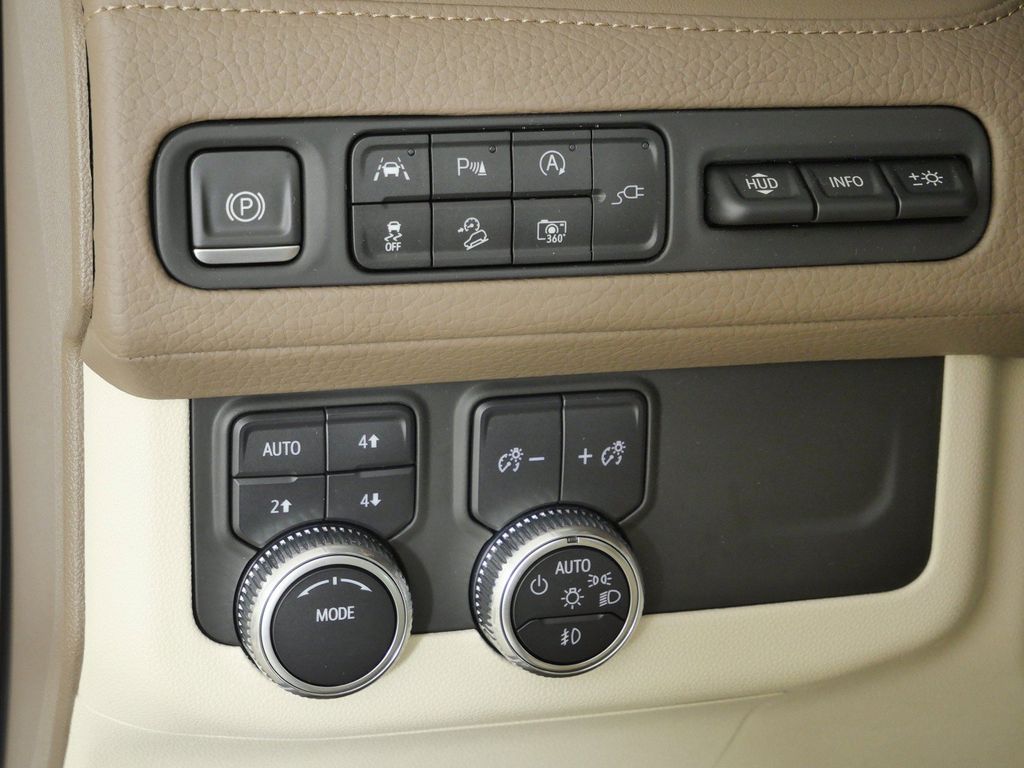 Thumbnail: 2022 GMC Yukon - 40