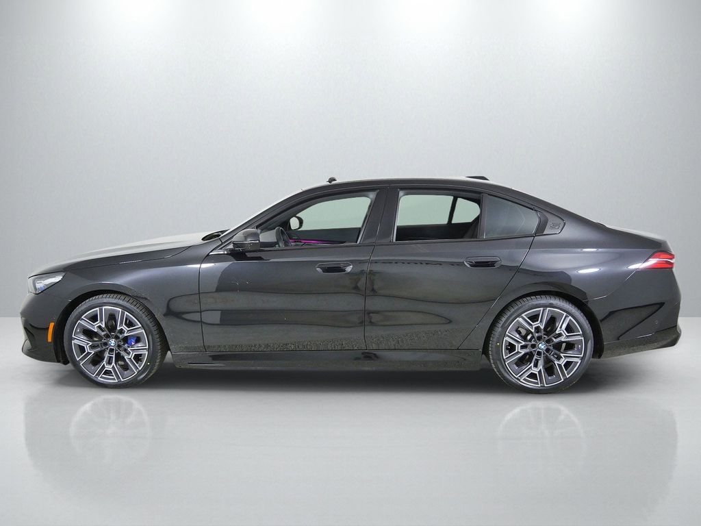 Thumbnail: 2026 BMW i5 - 17