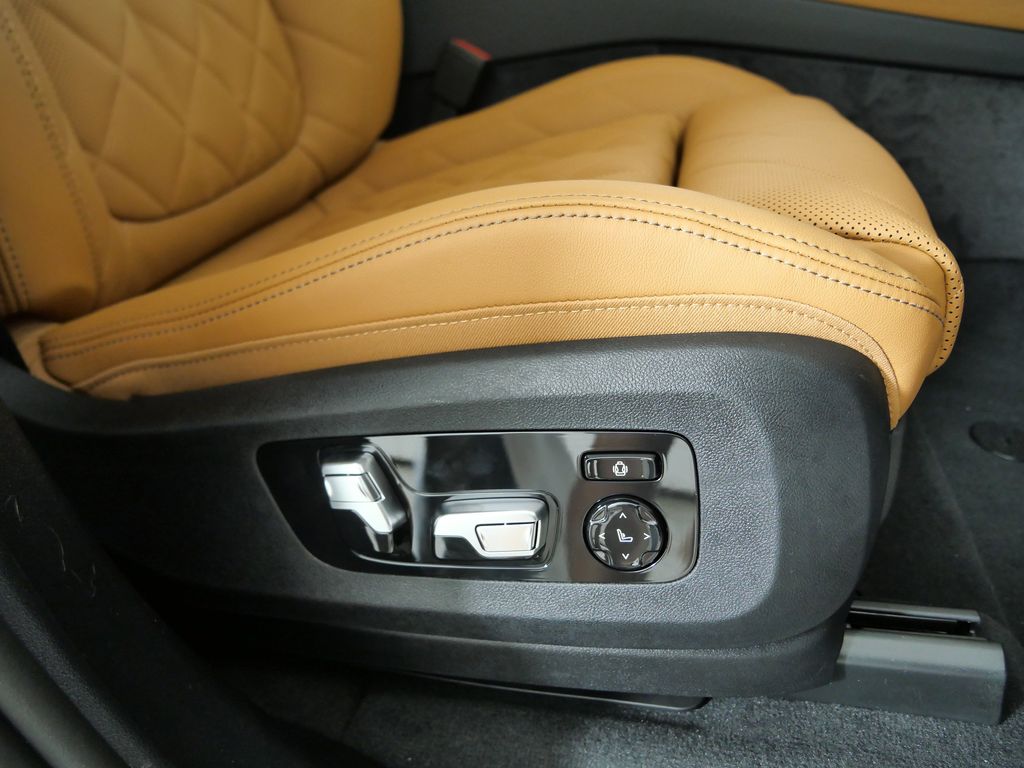 Thumbnail: 2026 BMW X5 - 20