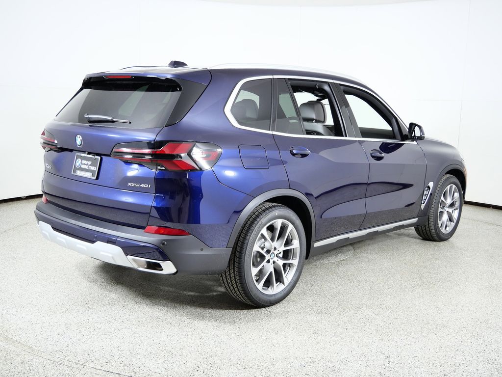 Thumbnail: 2026 BMW X5 - 9