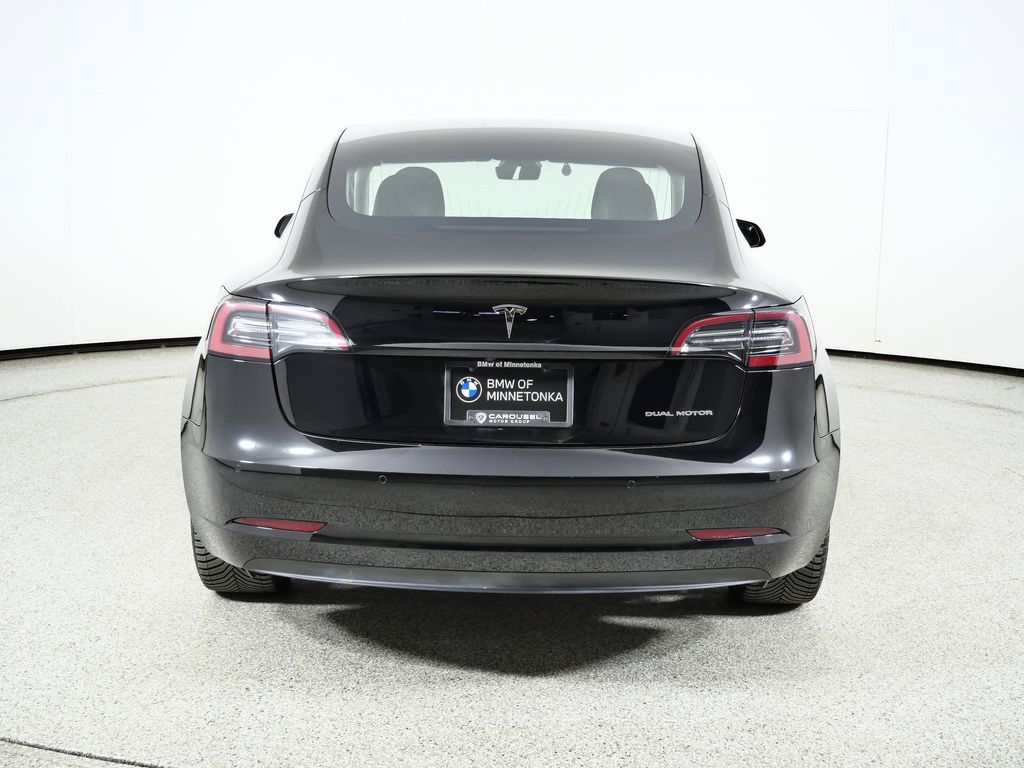 Thumbnail: 2018 Tesla Model 3 - 11