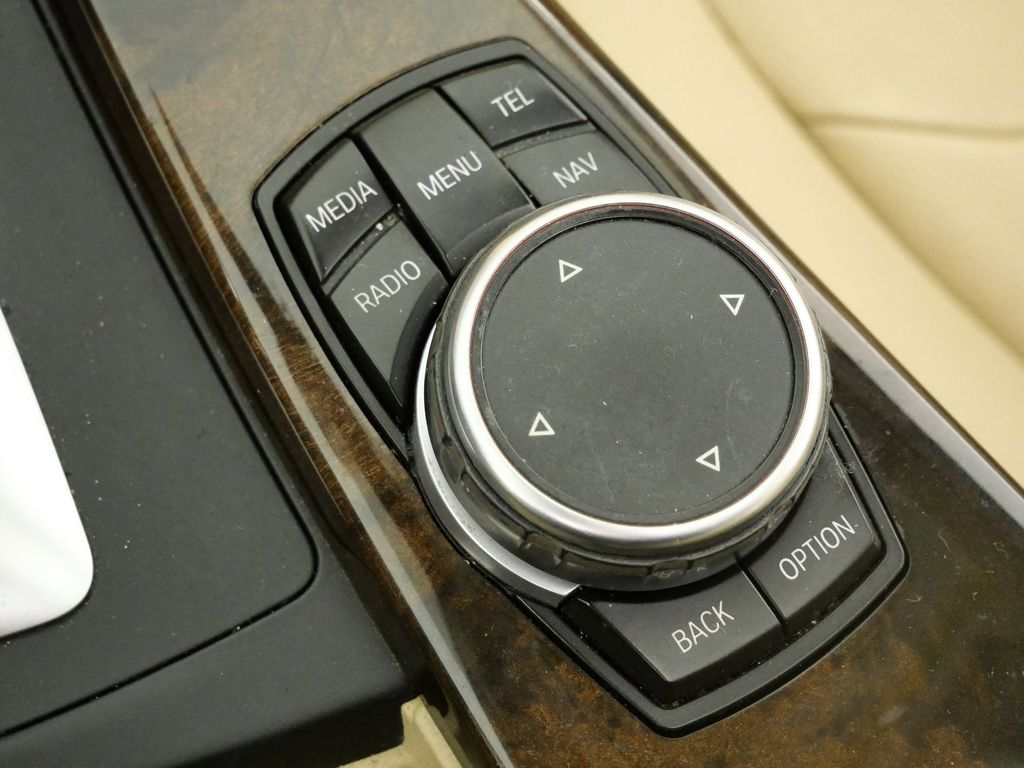 Thumbnail: 2015 BMW 3 Series - 48