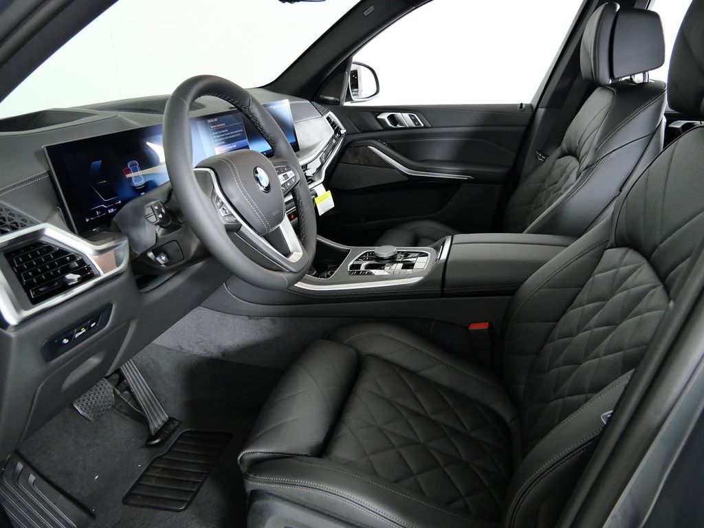 Thumbnail: 2026 BMW X5 - 35