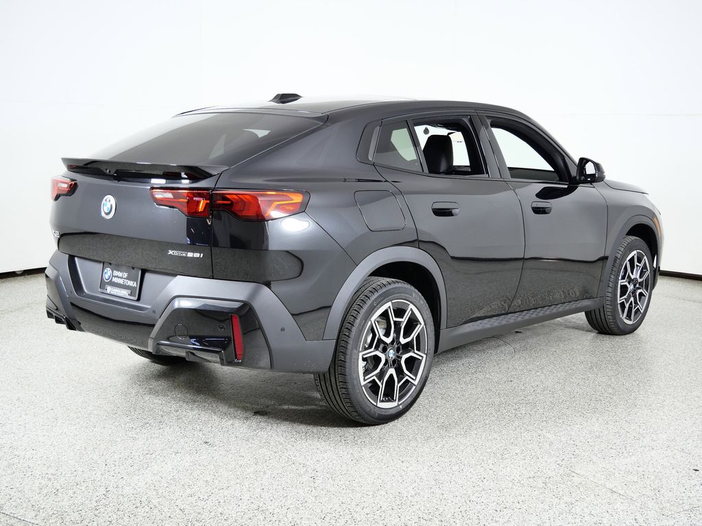 Thumbnail: 2026 BMW X2 - 9
