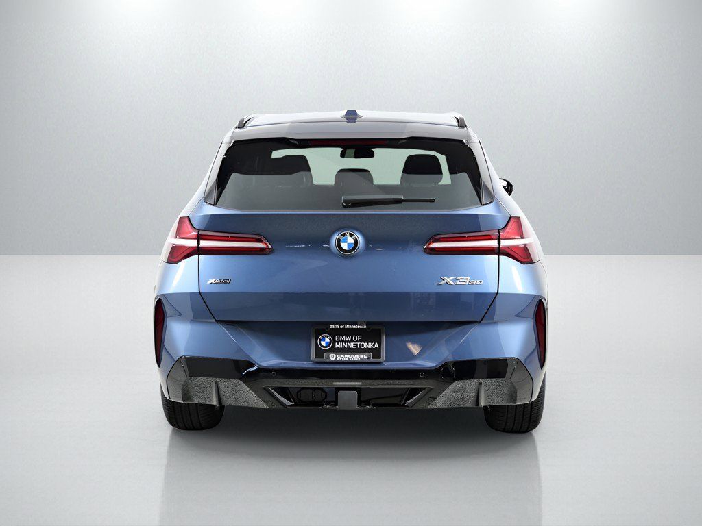 Thumbnail: 2026 BMW X3 - 11