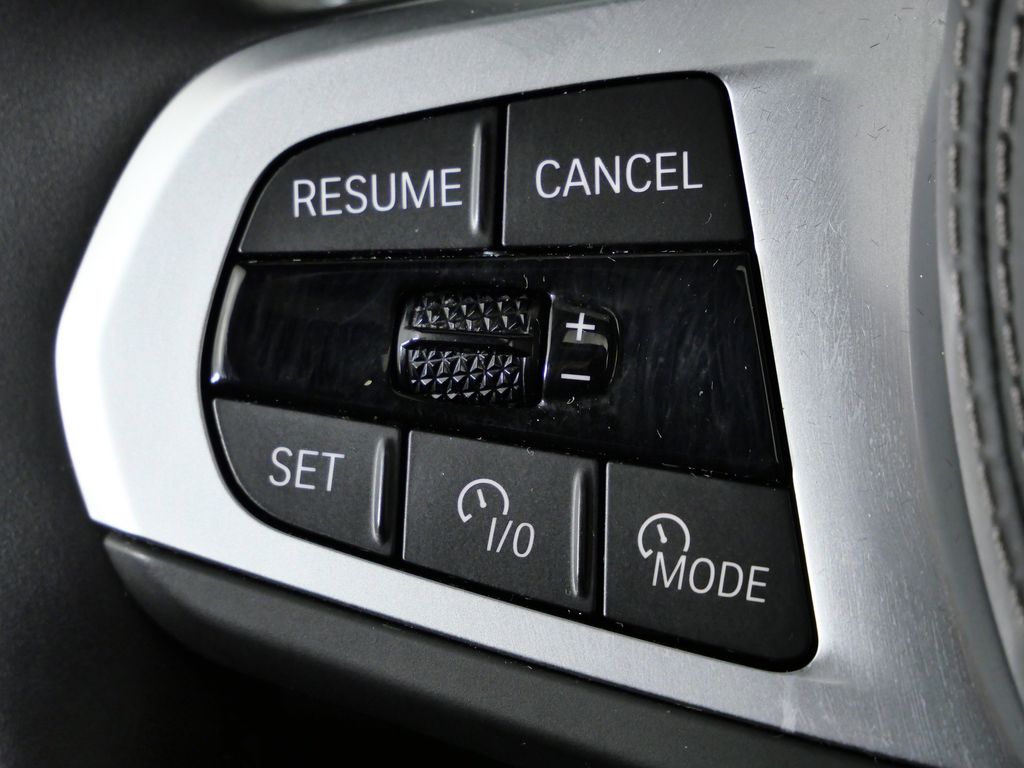 Thumbnail: 2025 BMW X6 - 46