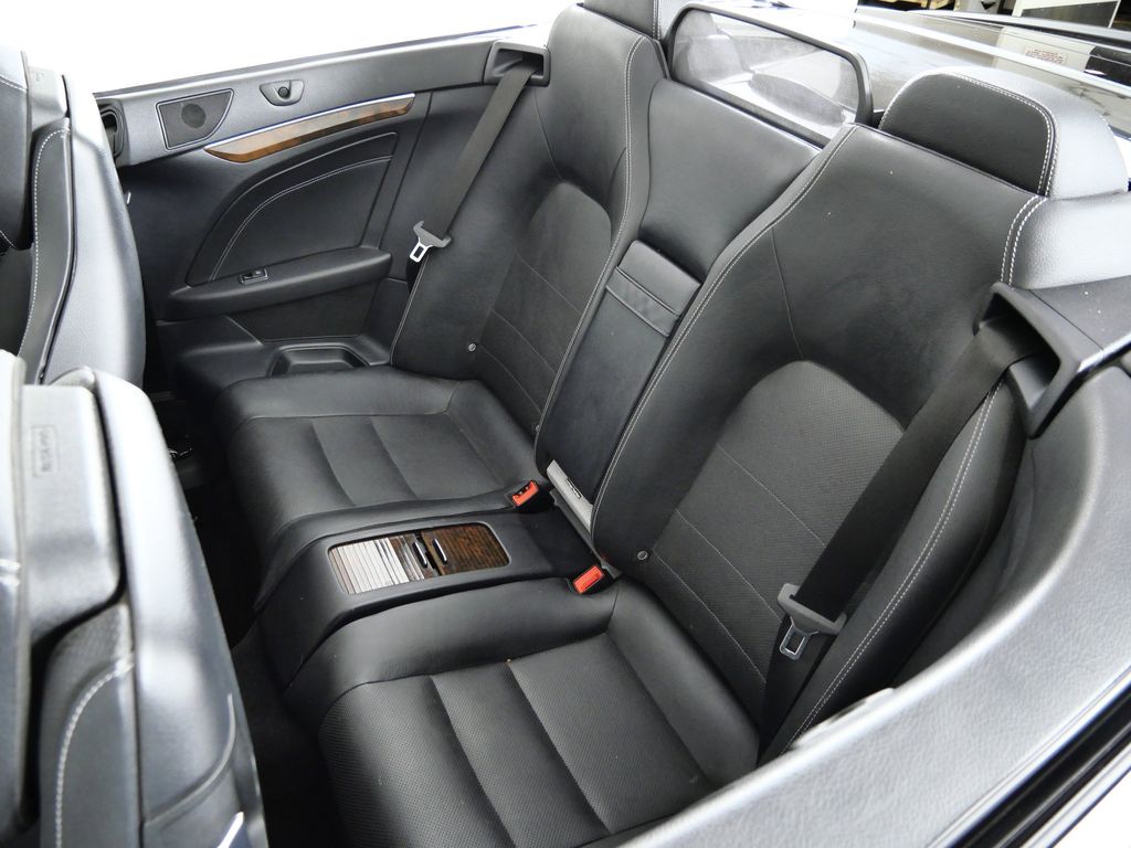 Thumbnail: 2014 Mercedes-Benz E-Class - 31