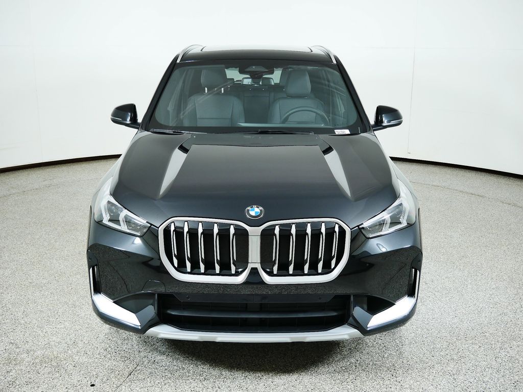 Thumbnail: 2026 BMW X1 - 15
