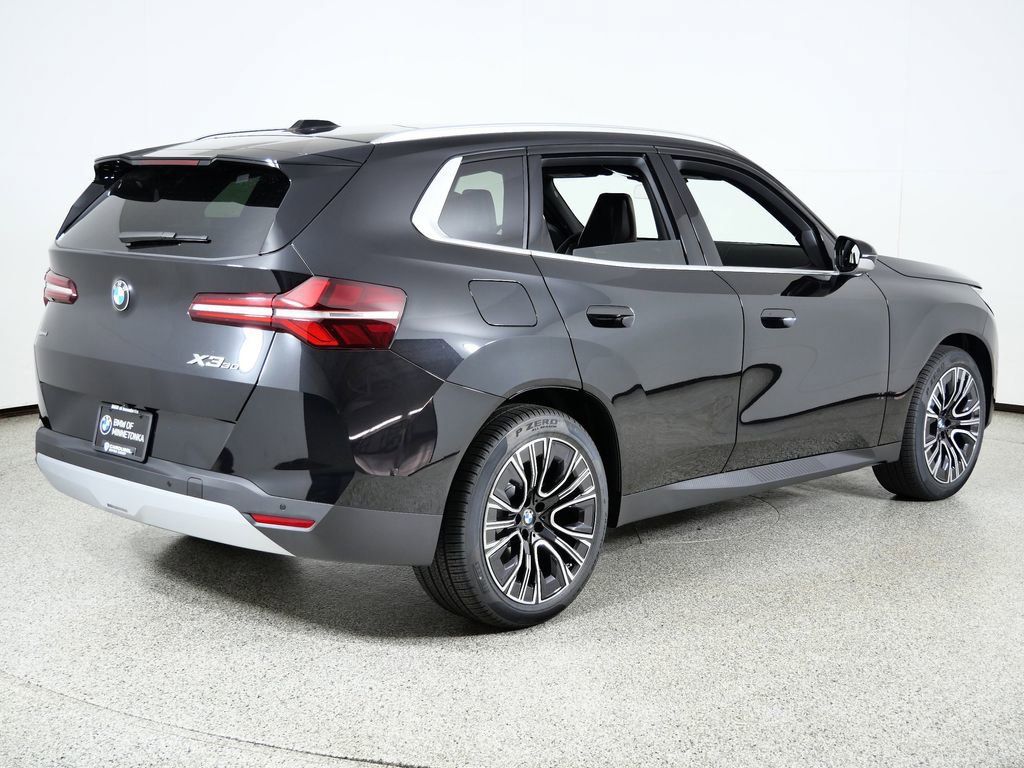 Thumbnail: 2026 BMW X3 - 11