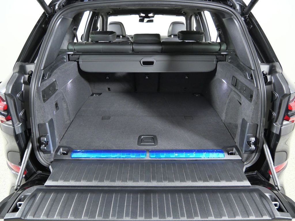 Thumbnail: 2026 BMW X5 - 28