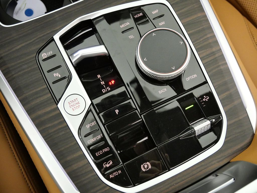 Thumbnail: 2026 BMW X5 - 48