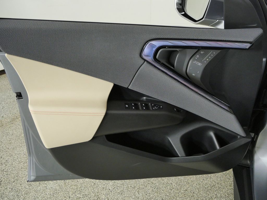 Thumbnail: 2025 BMW X3 - 36