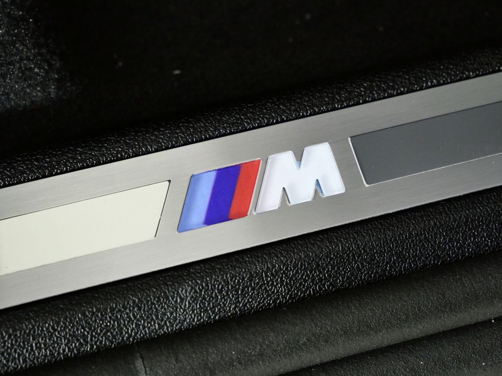 Thumbnail: 2026 BMW X5 - 23