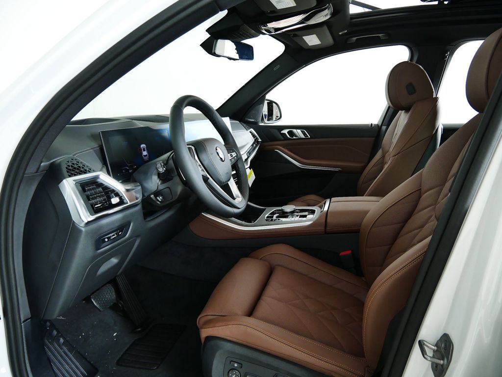 Thumbnail: 2026 BMW X5 - 30