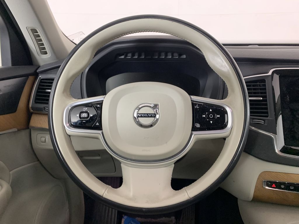 Thumbnail: 2022 Volvo XC90 - 7