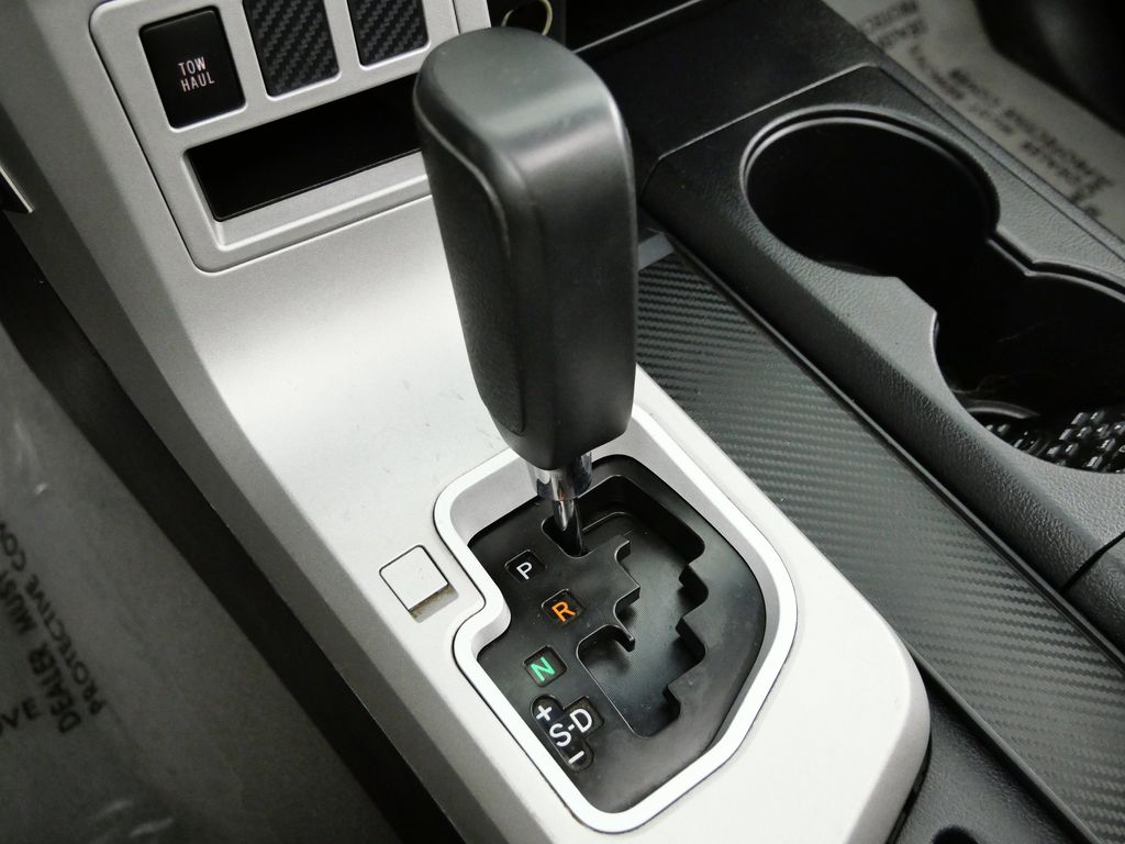 Thumbnail: 2008 Toyota Tundra - 49