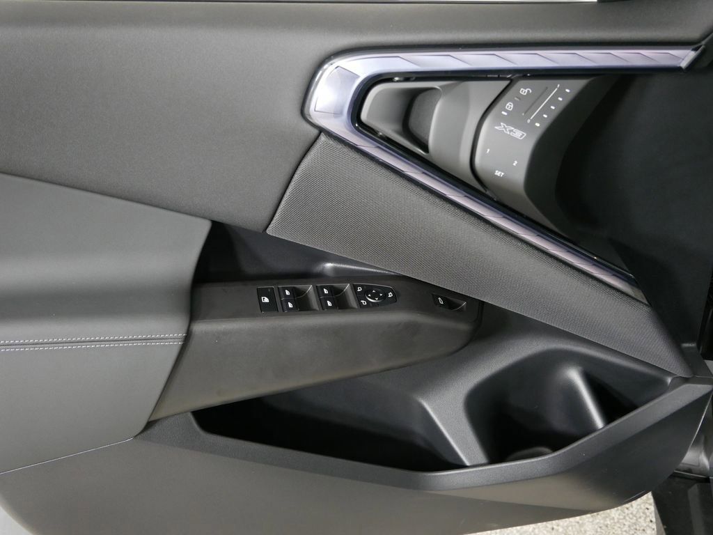 Thumbnail: 2025 BMW X3 - 35