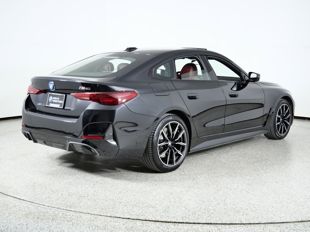 Thumbnail: 2025 BMW i4 - 11