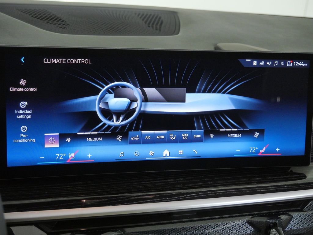 Thumbnail: 2026 BMW X5 - 45