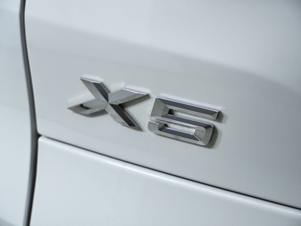 Thumbnail: 2022 BMW X5 - 14