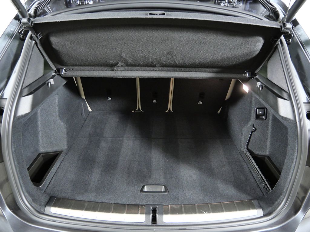 Thumbnail: 2022 BMW X1 - 28