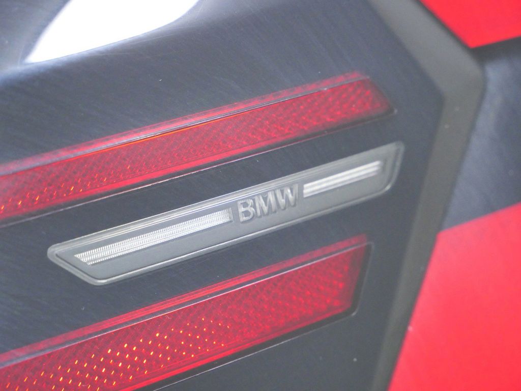 Thumbnail: 2026 BMW X5 - 18