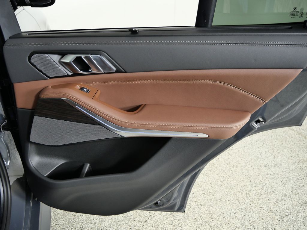 Thumbnail: 2026 BMW X5 - 27