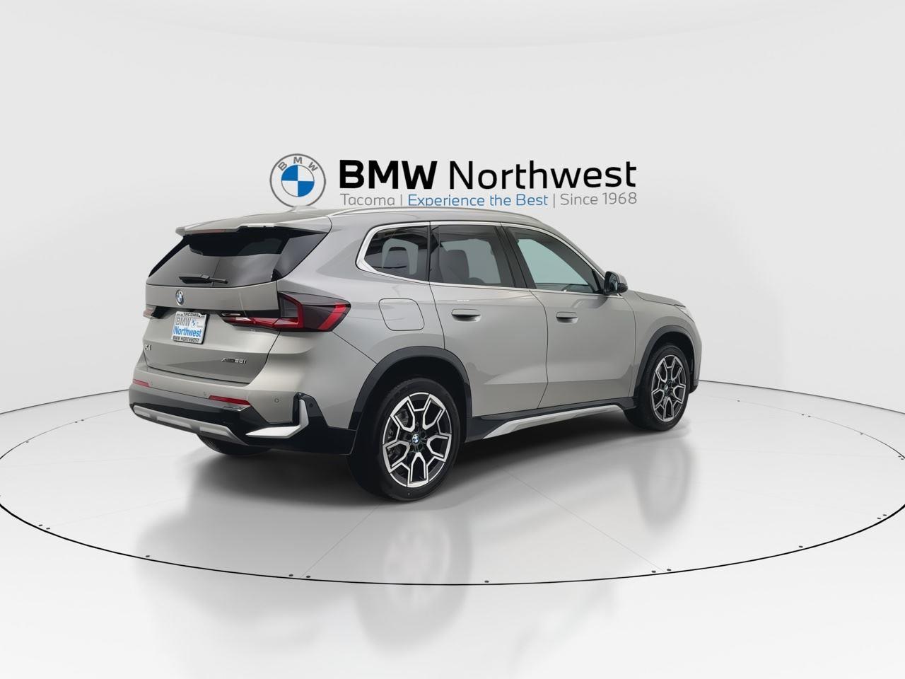 2025 Bmw X1 XDrive28i photo 3